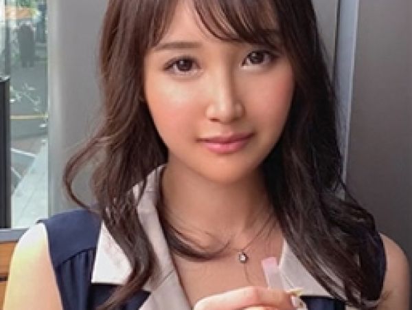【素人】清楚美人なスレンダー桃尻お姉さんのエロキスSEＸハメ撮り！華奢な体に猛烈ピストンで膣奥アクメ…ッ！