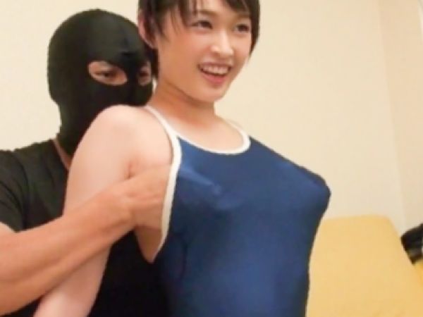 【向井藍】スク水姿の童顔美女ちゃん!!着衣しながら乳揉まれてる姿がエロすぎて抜けるwwww