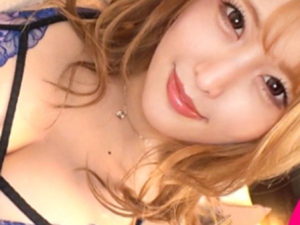 【変態三十路姉さんとエロ祭り】 とんでもないエロさで男を翻弄！ 止まらない性欲でハメまくり、イキまくり！