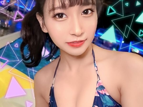 【新人グラドルの危険な初体験】『もう…我慢できない…』スレンダーな美ボディを武器に、生チ○ポの快感にハマる！生殖行為のような激しい種付けセックスで、美少女が本能のままに乱れる！！♡