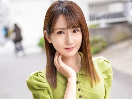 【エステティシャンの本気セックス】『お客様…ダメですよ…』スレンダー美ボディのエステ嬢が素人宅で大胆プレイ！背面騎乗位で感じまくり、正常位では顔にザーメンぶっかけられちゃう♥