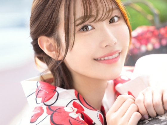 【制服美少女の危険なアルバイト】『もう…ダメ…』純粋無垢なJKが裏バイトでエッチなコスプレさせられ、恥ずかしがりながらも感じちゃう♥ 制服からスク水へ、無邪気な笑顔の裏で秘めた快感に溺れる！