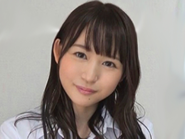 【童顔素人お姉さん】JKコスプレで生ハメSEX!可愛い顔にザーメンぶっかけ祭り♡制服姿が似合いすぎるお姉さんが、エッチなプレイに夢中になっちゃう!