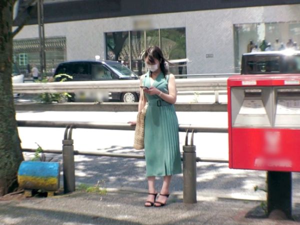 【性欲爆発人妻】「旦那じゃ物足りない…」単身赴任中の夫を裏切り、巨乳妻が他人棒で久々の快楽を貪る！禁断の不倫セックスでイキ乱れ、溜め込んだ性欲を爆発させる！