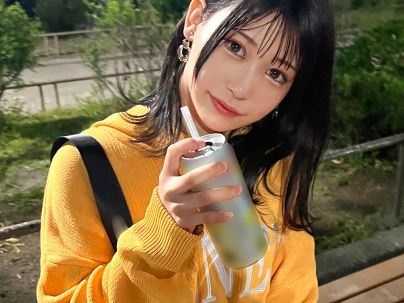 【エロカワ関西弁バニー】『もっと突いてや～♥』21歳の性欲旺盛な美巨乳娘がおじさんチンポにメロメロ！乱交パーティーで責められまくり、悶絶絶頂の淫乱プレイ☆