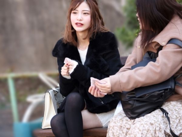 【美脚美女の恐怖の夜】『助けて…！』街中で狙われたニーハイ美脚のスレンダー美女が自宅まで追跡され、部屋に押し入った鬼畜男に強引に犯される衝撃のレイプ劇！！