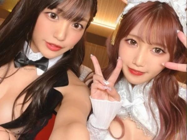【ヤリマン美女2人組】ガールズバー店員のWバニーが乱交3P＆4Pでイキまくり！超絶エロい美女たちが男たちを翻弄する、めちゃシコ乱交パーティー！！