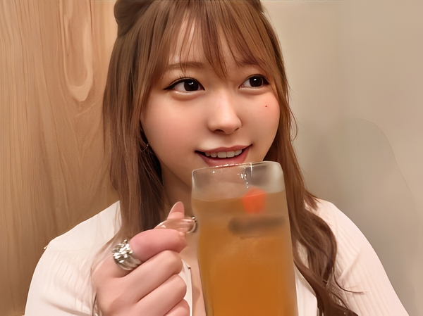 【SNSで話題の美少女】笑顔が可愛すぎるインフルエンサーがローションまみれでエッチな撮影！♡テッカテカのボディを激しく突かれて、おっぱいにザーメンぶっかけられちゃう！！